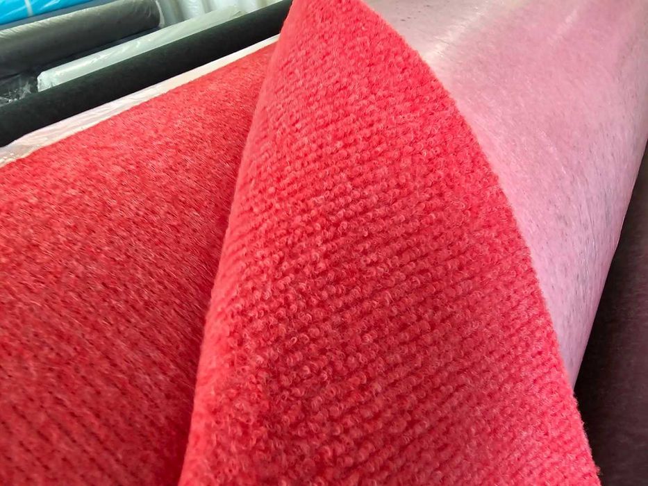 Wykładzina dywanowa eventowa czerwona 4m