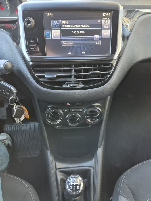 Peugeot 208 1.4 Hdi 137 mil km