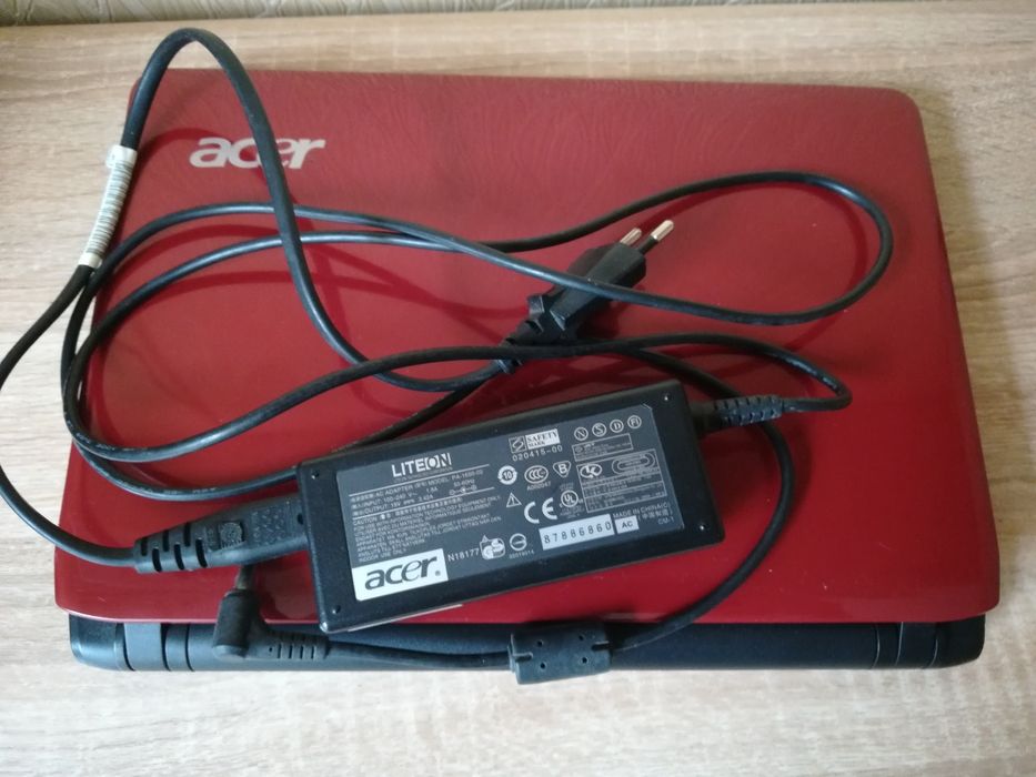 Ноутбук Acer Aspire One 752