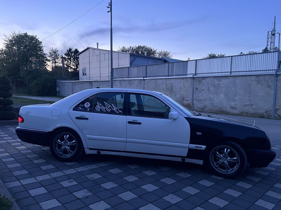 Mercedes E class W210 2.2 cdi