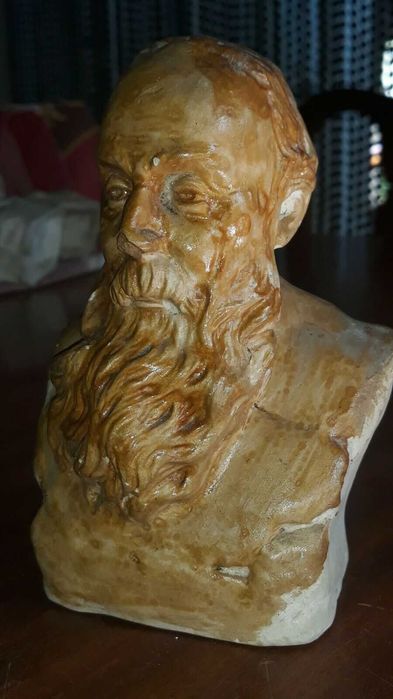 Busto de Guerra Junqueiro em Gesso Patinado