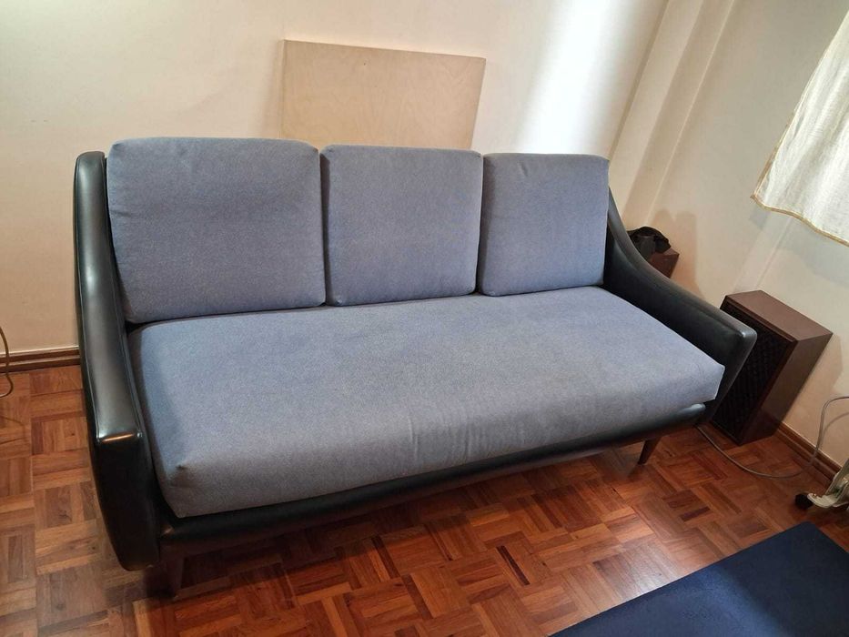 Sofá modelo escandinavo anos 70