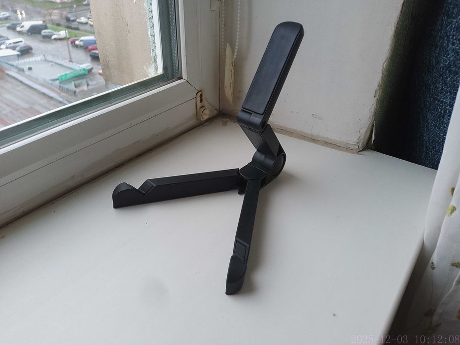 Подставка для планшета 7-11 дюймов (наклонная, складная)