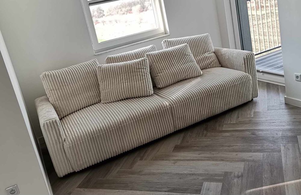 Sofa 3-osobowa Espania o funkcji spania typu DL z pojemnikiem