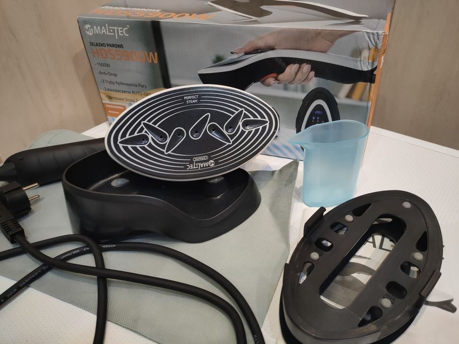 Żelazko parowe Maltec