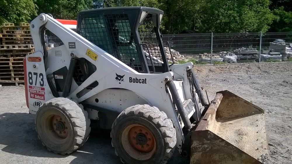 Miniładowarka Bobcat Wynajem na doby bez operatora