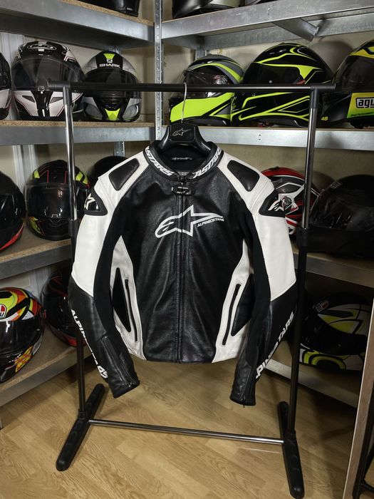 Мотокуртка Alpinestars Italy (Dainese Berik Bmw ProBiker Icon Ixs Fox)