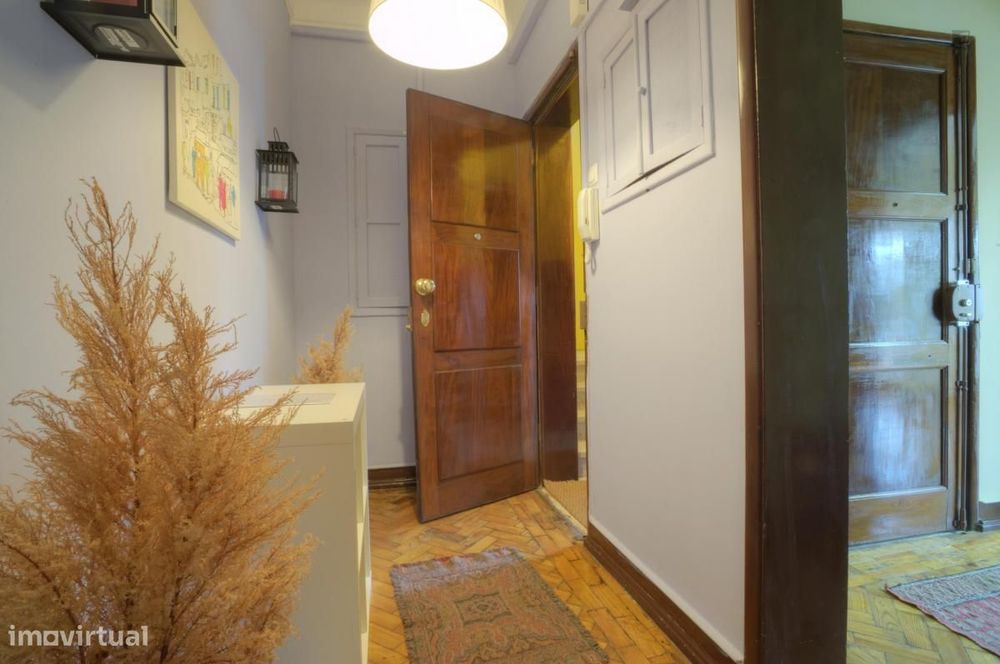 Quarto - localizado em Alcântara Lisbon