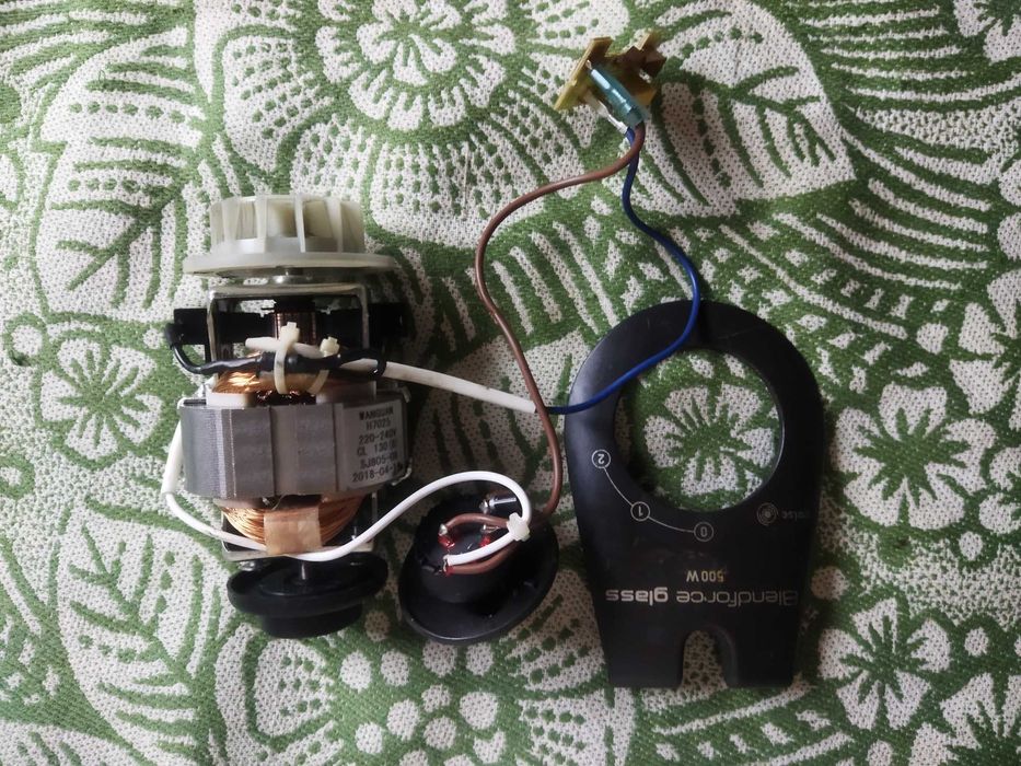 Блендер Tefal BL310E,мотор 500W (запчасть).