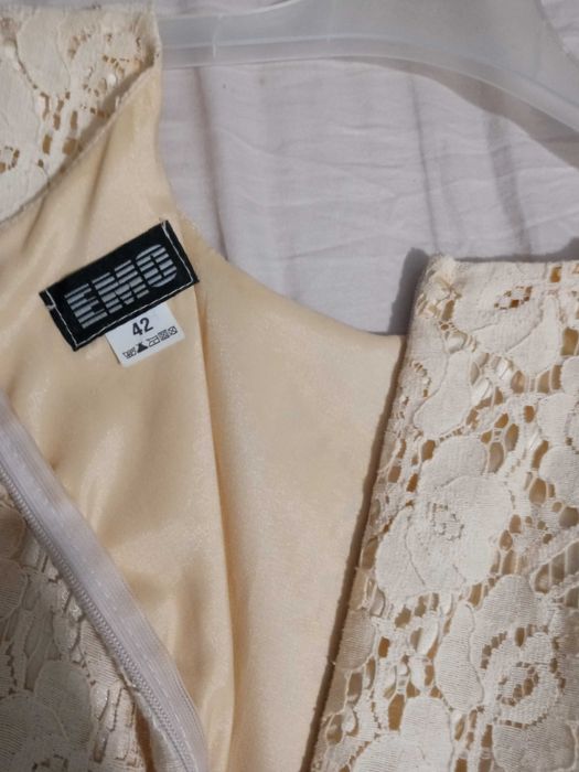 Letnia sukienka Emo kremowa r. 42