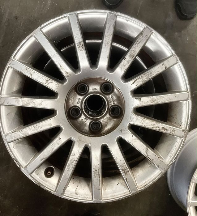 Jogo de 5 Jantes Originais Audi 17" 5x112 (Com Suplente) – OEM 4F0601025AH