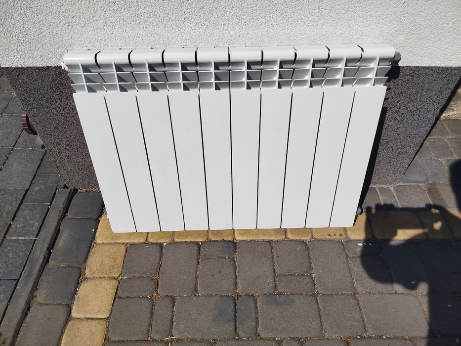 Grzejnik aluminiowy 10 żeber