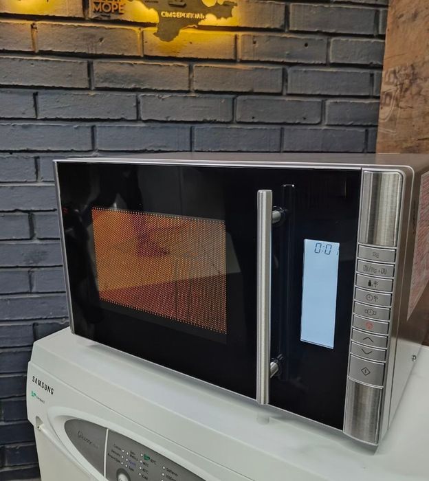 Мікрохвильова піч Candy CMXG20DR. Вибір більше 100 шт