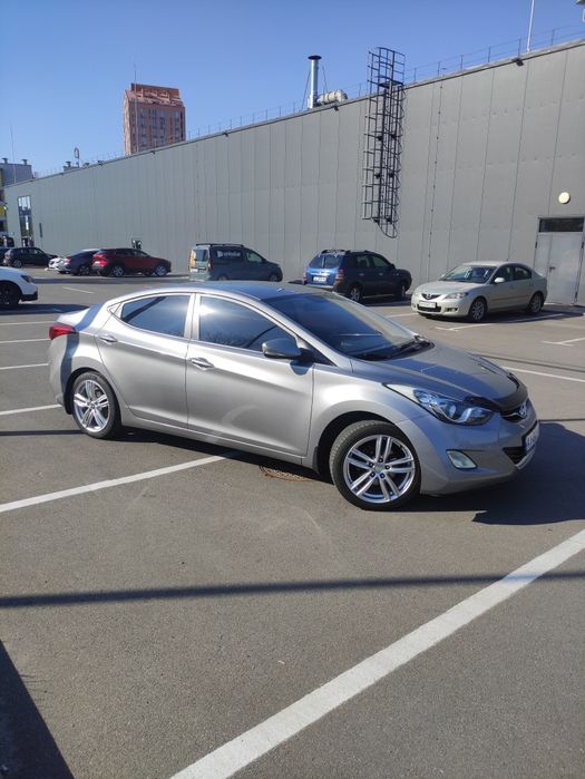 Hyundai Elantra MD 2012