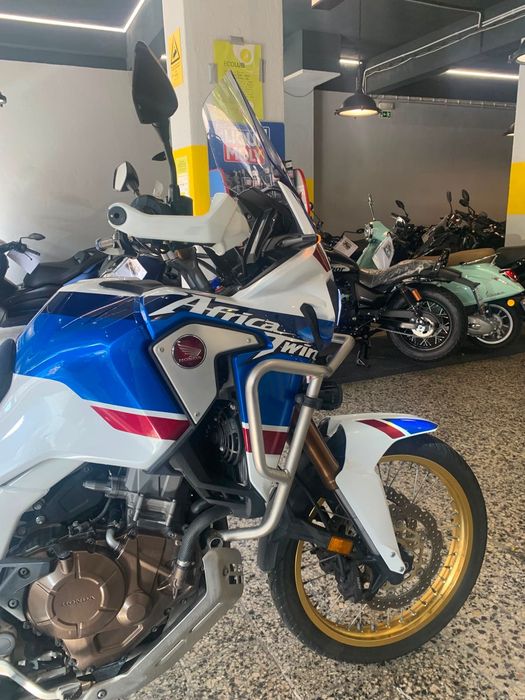 Honda CRF 1000 Africa Twin Super Adventure Sports Big Tank de 2018 em Optimo Estado