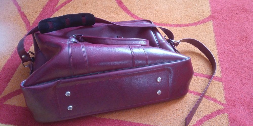 Сумка екошкіра в прекрасном состоянии