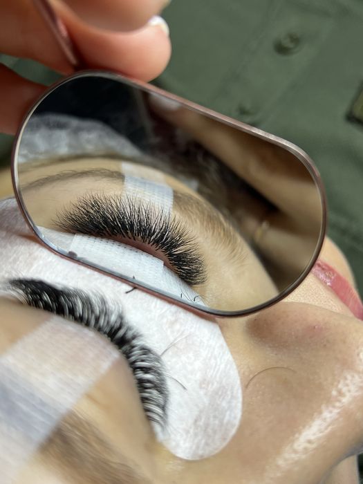 Нарощування вій Нивки