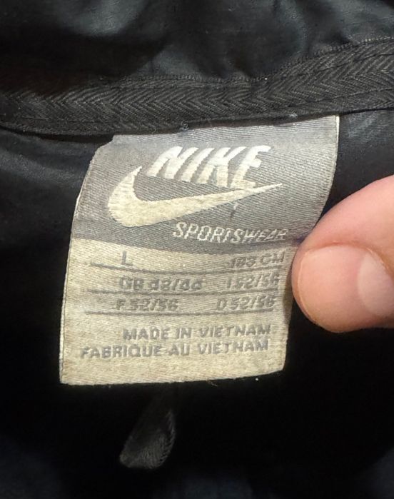 Вінтажна пухова жилетка Nike