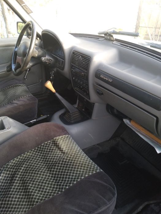 Автомобиль Газ3110