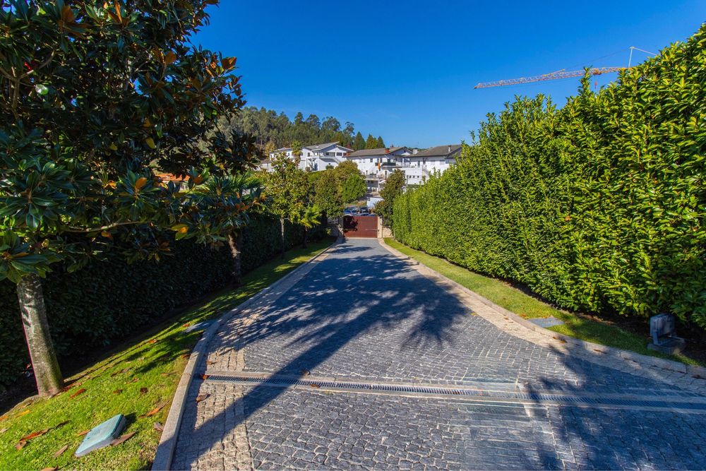 Moradia T4 de Luxo - Lousada