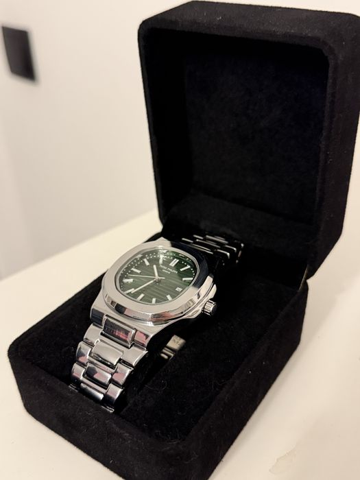 Srebny zegarek męski