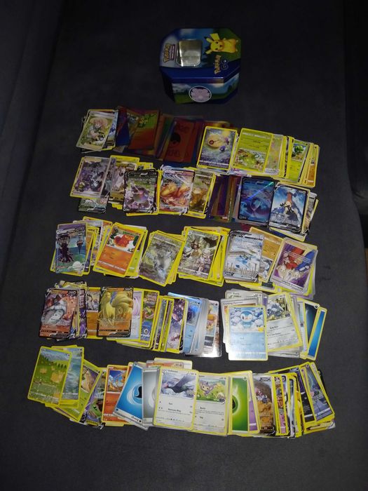 Karty z pokemonami