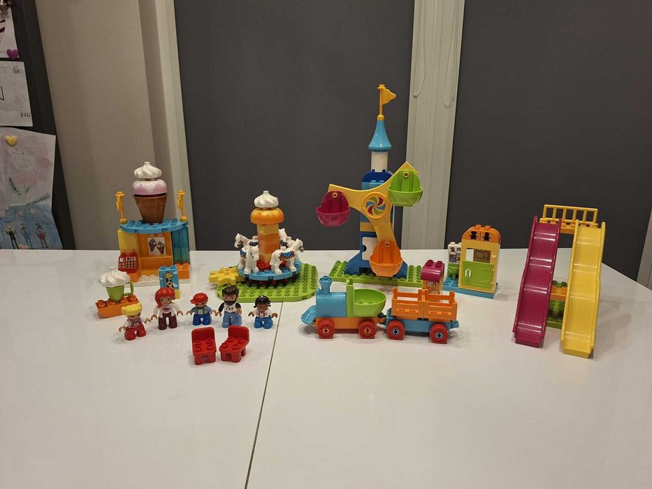 Lego Duplo 10840- Duże wesołe miasteczko