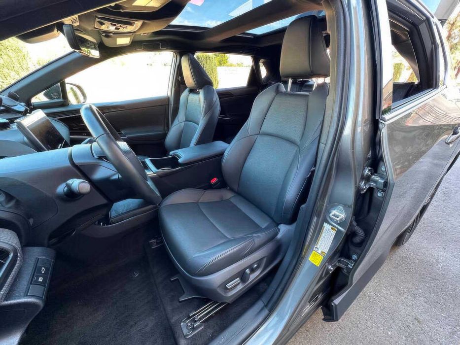 Toyota BZ4X      2023