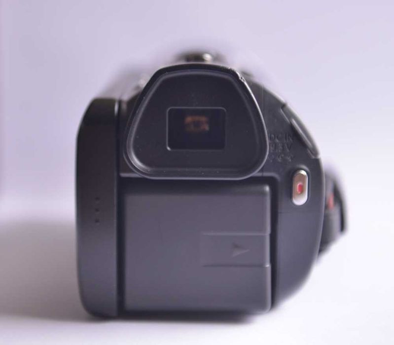 Kamera Panasonic HC-X900 3MOS FULL HD Czarna