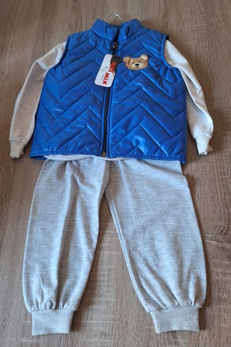 Dres , Komplet 3 cz z kamizelką kurtkową  110