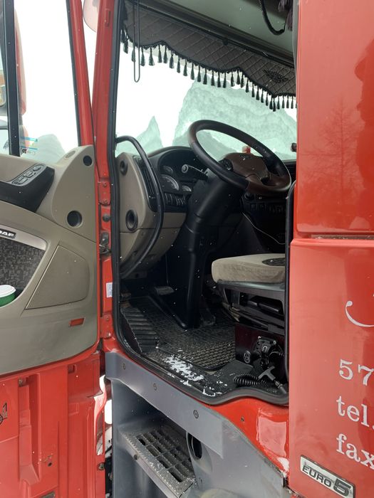 DAF XF 105 2007 .
