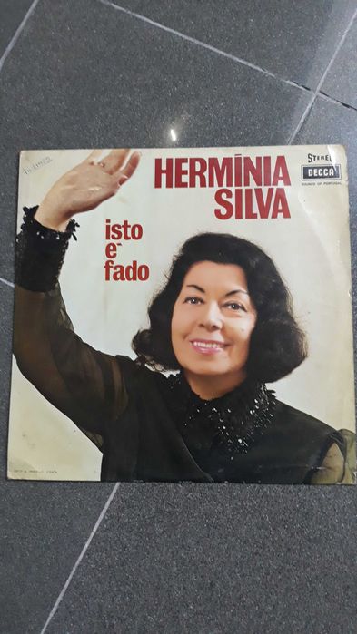 LP vinil Herminia Silva. Isto é Fado.