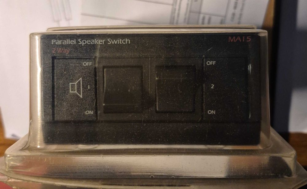 QED 2 Way Parallel Speaker Switch