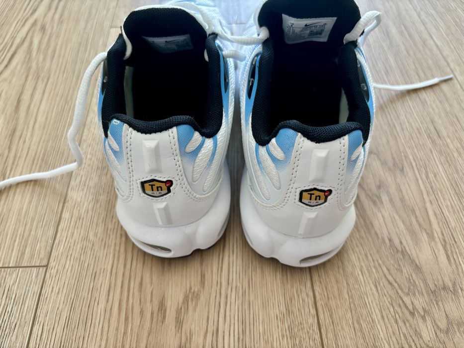 Nike Air Max Plus TN "White University Blue"