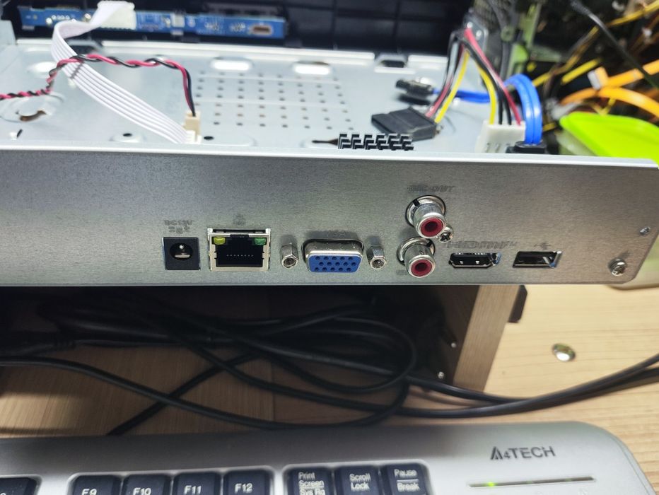 Rejestrator Dahua NVR4108-HS EI