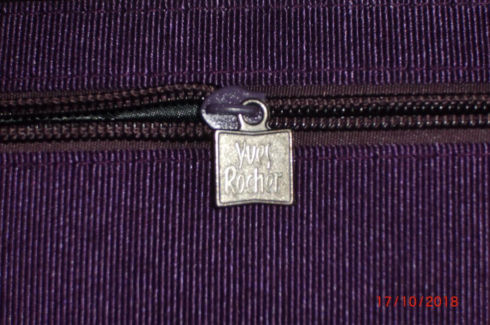 Estojo de beleza feminino