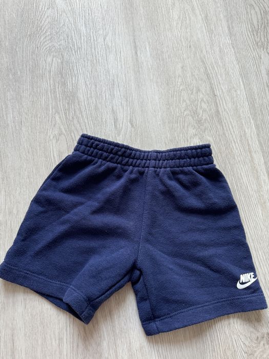 Spodenki Nike granatowe