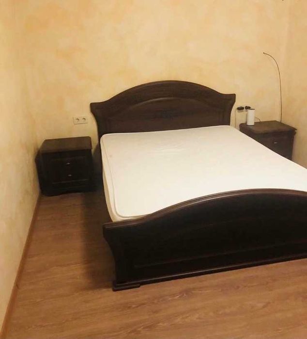 Оренда будинку можна для сім'ї під офіс Генератор