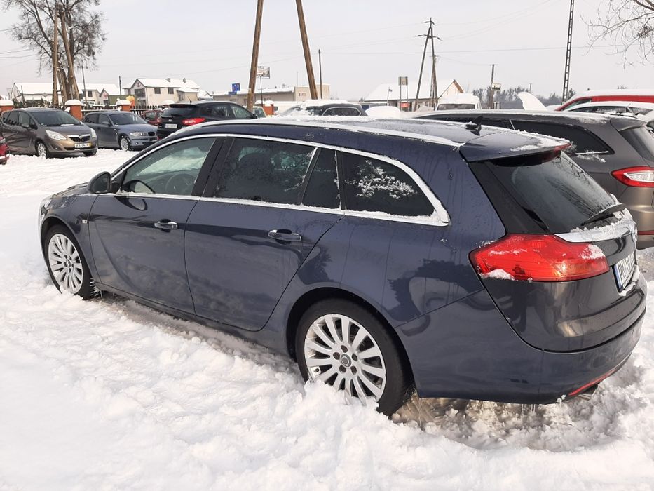 Opel Insignia 2009 rok 1.6 turbo pełny pakiet
