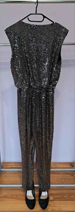 Комбінезон з блискавками