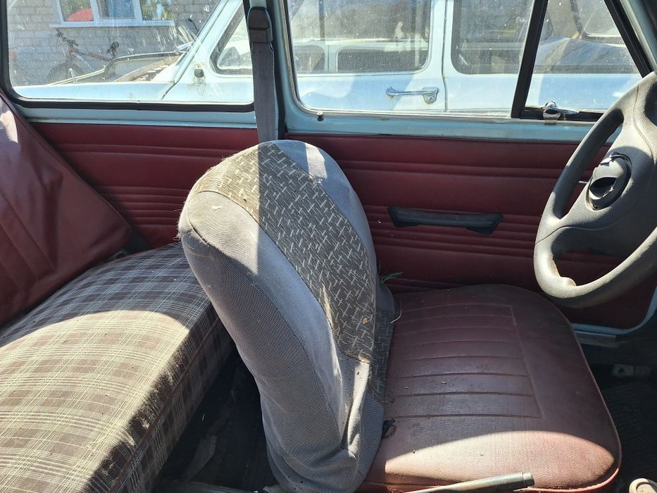 Продам 2 ЗАЗ 968М цілими або по запчастинам