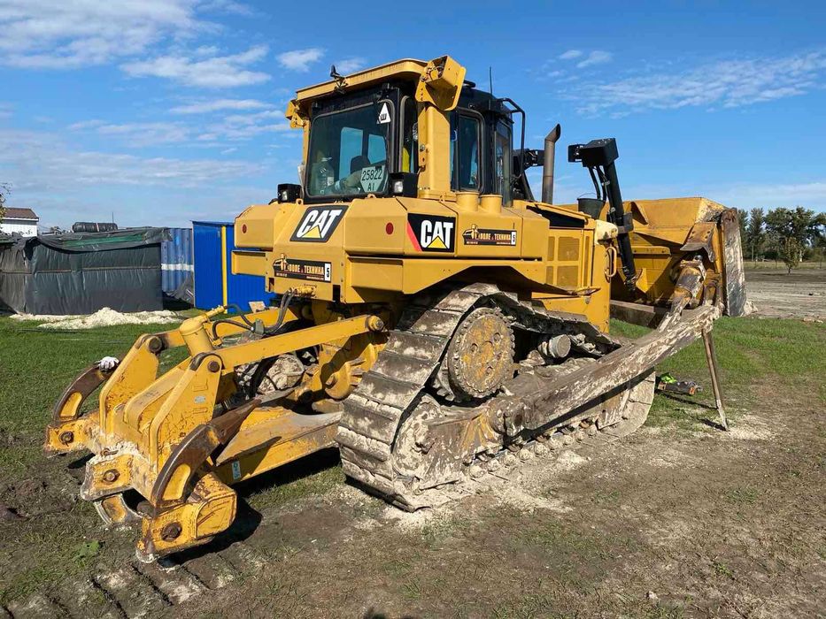 Оренда Бульдозера CAT D6