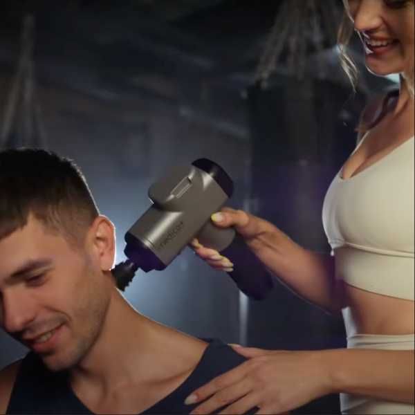 Массажер перкуссионный   м'язів Medica+ MassHand Pro,НОВИЙ, ГАРАНТІЯ