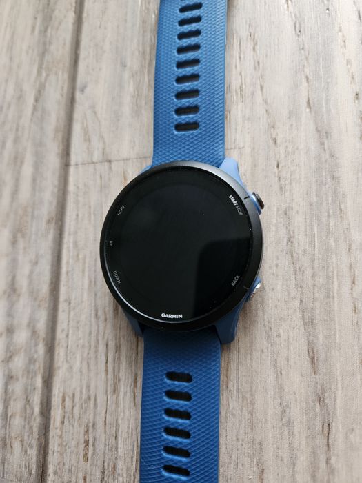 Garmin Forerunner 255 music