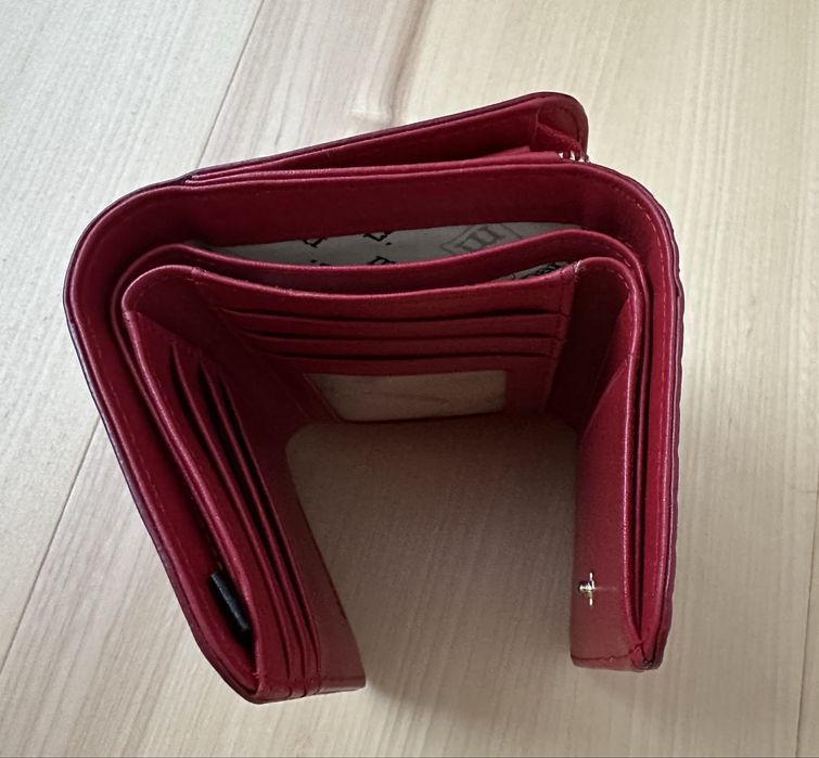 Sprzedam nowy skórzany damski portfel Monnari