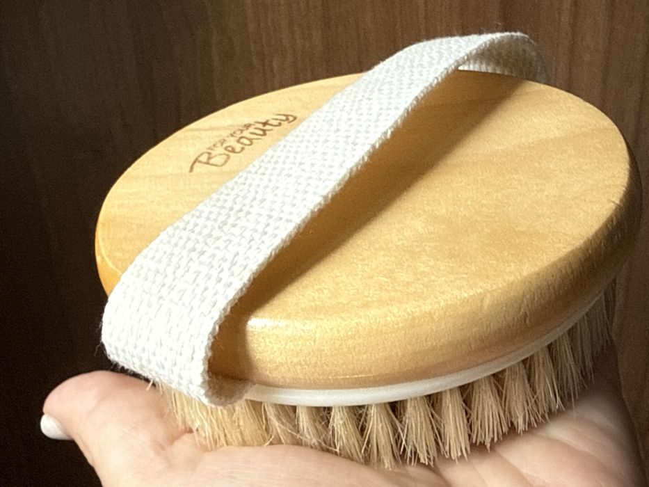 Szczotka do masażu na slucho i mokro/ doskonale na cellulit