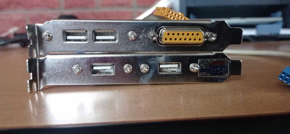 Монтажная планка 2 порта USB 2.0 + Game порт