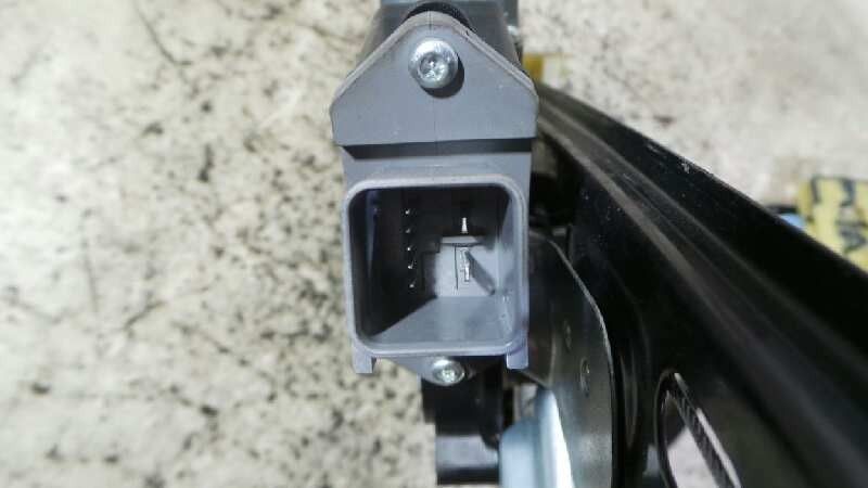 ELEVADOR DE VIDRO FRONTAL ESQUERDO OPEL ASTRA J 2011 -966 431-103