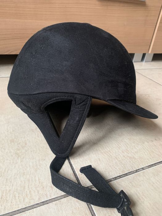 Toczek jeździecki kask KAVALKADE 55 cm WELUR