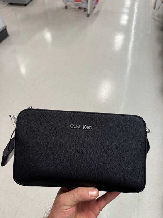 Сумка Calvin Klein чорна кросбоді • оригінал • нова